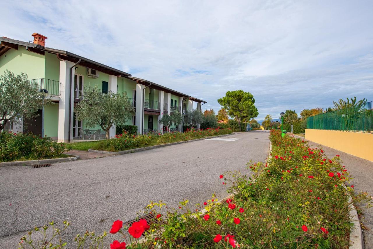 The Garda Village Sirmione Exteriör bild